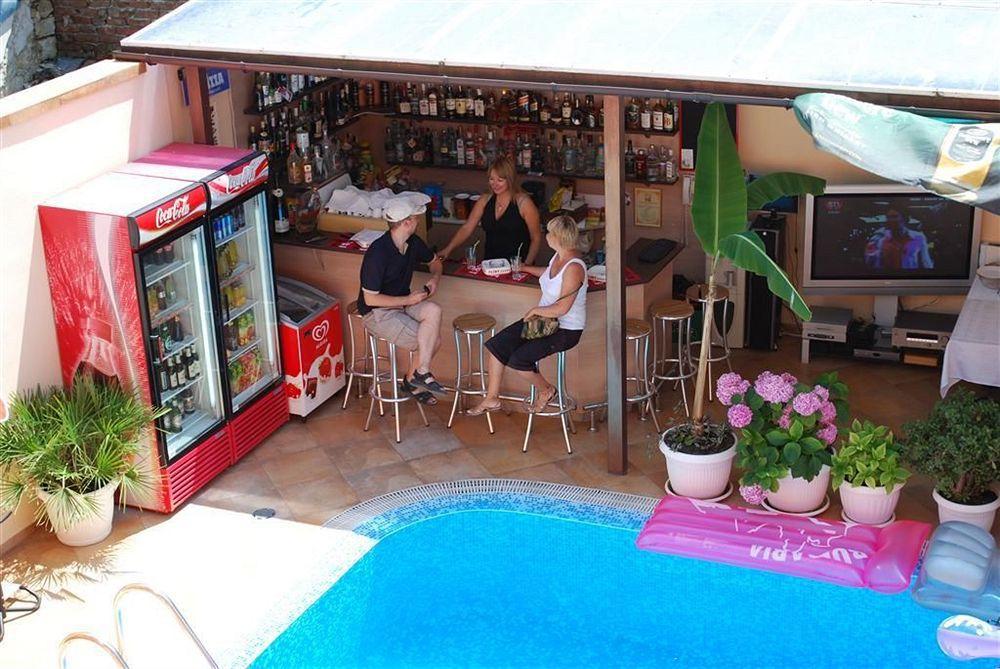 意大利酒店 内塞伯尔 外观 照片